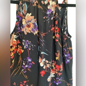 Womens Floral Tank from Stitch Fix Size M